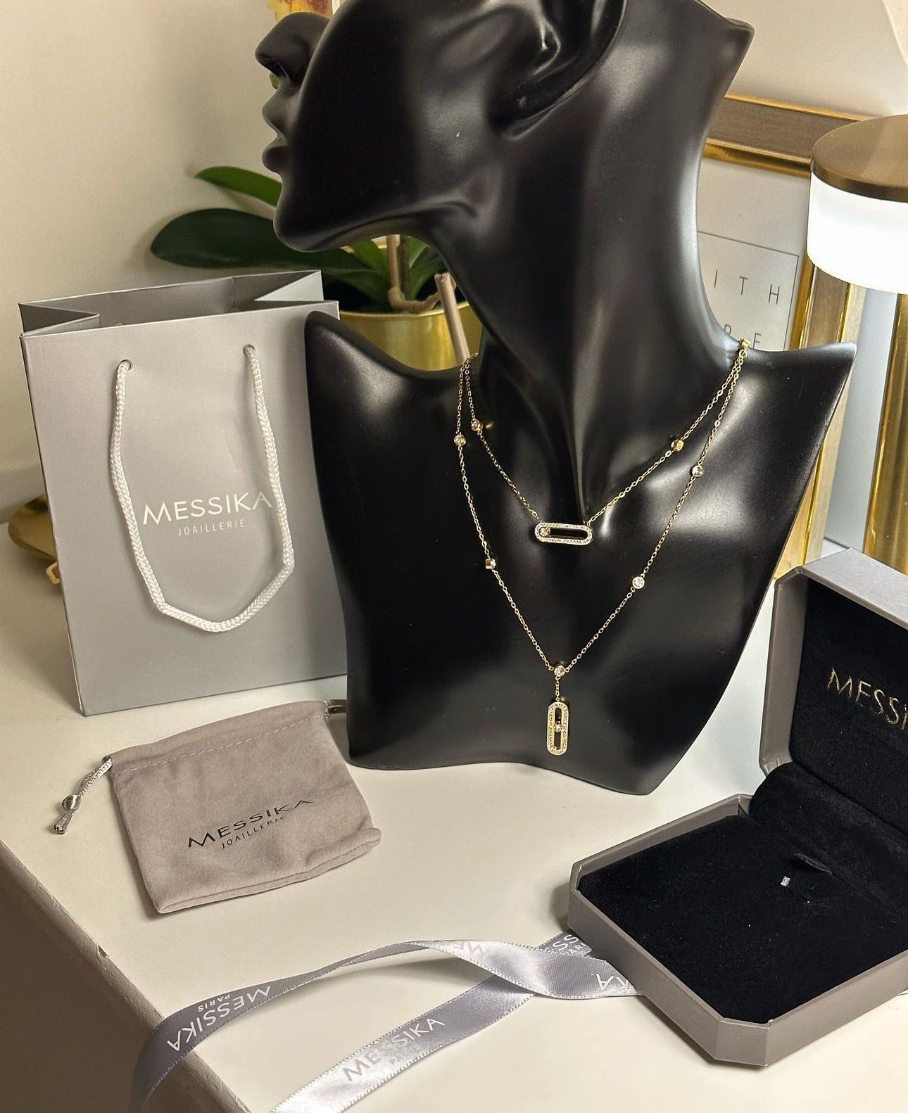 EXKLUSIVT | Mollyanne Diamanté Halsband