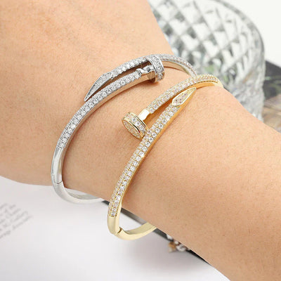 SPIKE | Armband med diamanter