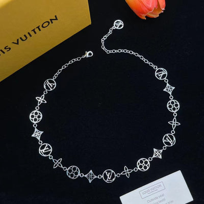 EXKLUSIVT | Almira Bloom Halsband